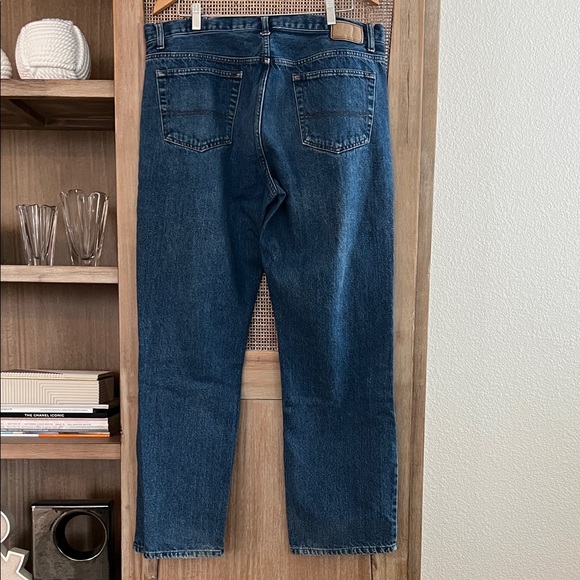 Urban Pipeline Relaxed Fit Blue Jeans - Picture 5 of 8